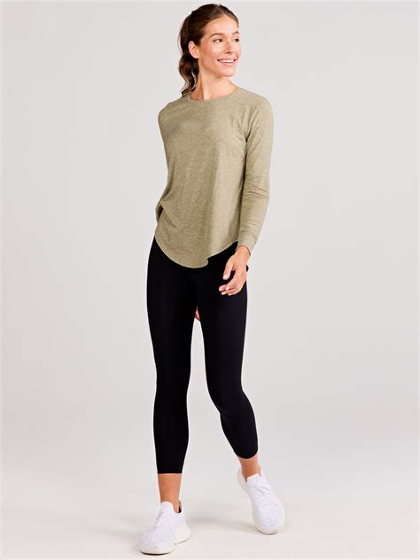 Sustainability in Fashion: Eco-Friendly Lightweight Long Sleeve Shirt ...