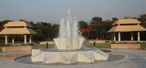 Premier Landscapes & Pools