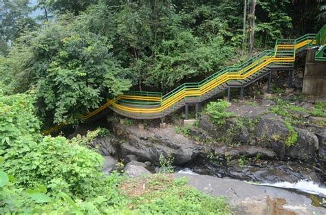 Keralamkundu Waterfalls, Malappuram - Hi Malappuram Tourist Places