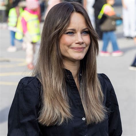 Pregnant Princess Sofia rocks borrowed bump-skimming sequin gown and rarely-seen tiara | HELLO!