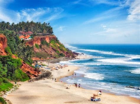 Varkala Beach Kerala: Cliffside Views Travel Guide