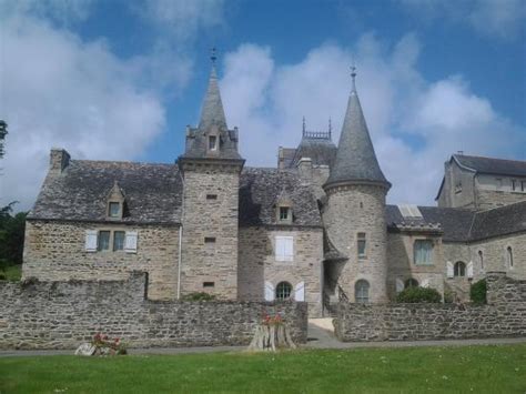 MAISON D'ACCUEIL L'ILE BLANCHE (Locquirec) - Lodge Reviews & Photos ...