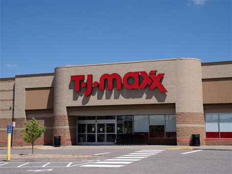Is T.J. Maxx Open on Labor Day? 2025 Holiday Hours - Dengarden
