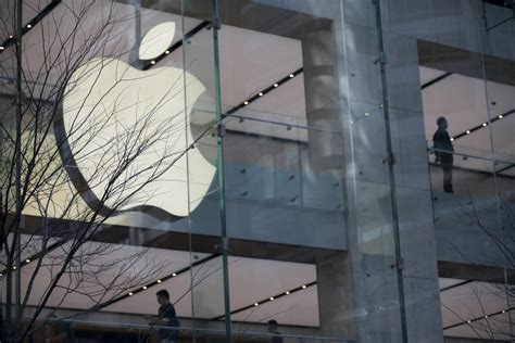 Find Out Your iPhone's Trade-In Value Ahead Of The Big Apple Event - Mobile