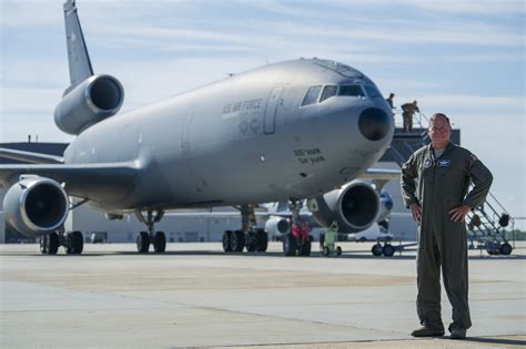 Boneyard Bound: First KC-10 set for retirement > Joint Base McGuire-Dix ...