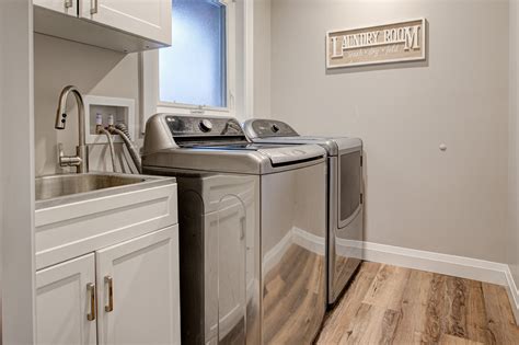 Black Walnut Home Renovation Kitchener