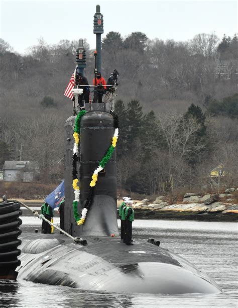 SSN-784 USS North Dakota Virginia class Attack Submarine