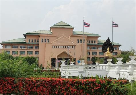泰国留学机构