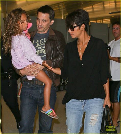 Halle Berry: 'Mother' Star & Producer!: Photo 2906857 | Celebrity ...