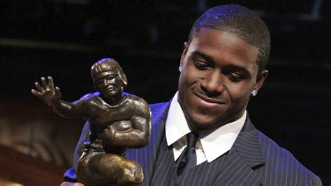How Reggie Bush Wound Up With A Returned Heisman Trophy and $25 Million ...
