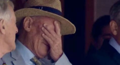 “Yes it does, batting without brains” – Geoffrey Boycott on his viral ...