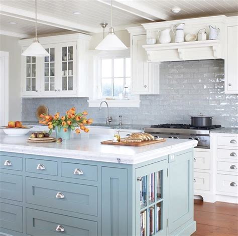 30 Amazing Farmhouse Blue Kitchen Cabinets To Transform Your Kitchen ...