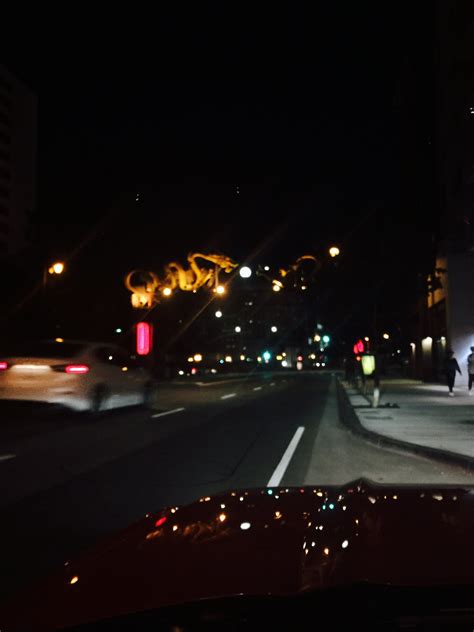 墙国反贼 on Twitter: "@tommybert4 你在澳洲竟然听说过丁胖子广场😭😭😭😭" / Twitter