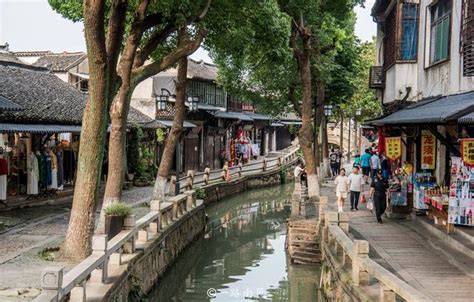 蘇州甪直古鎮，一個水面環繞的古鎮，帶你領略原生態文化 - 每日頭條