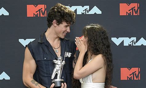 Shawn Mendes And Camila Cabello shuts Break Up Rumours by posting ...