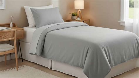 Size of Twin Blanket: Your Complete Buying Guide - Easy Rest