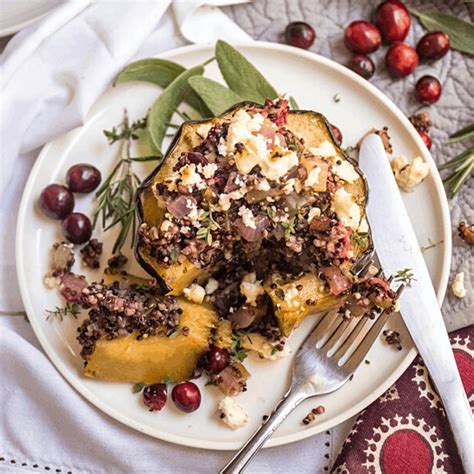 Vegetarian Stuffed Acorn Squash with Cranberries | Gluten Free