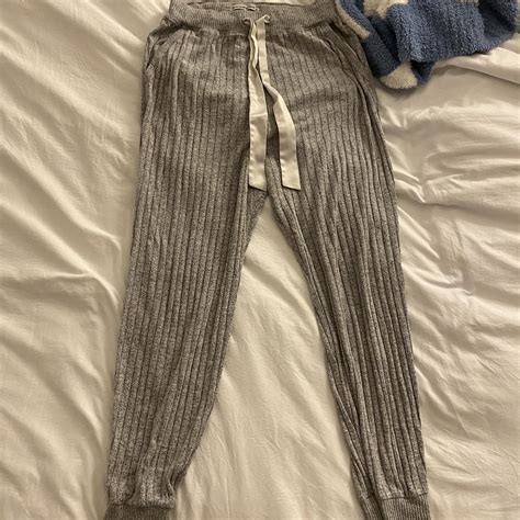 Super soft light weight gray Abercrombie and fitch... - Depop