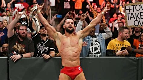 WWE Elimination Chamber 2019: Bayley, Sasha Banks become first women's ...