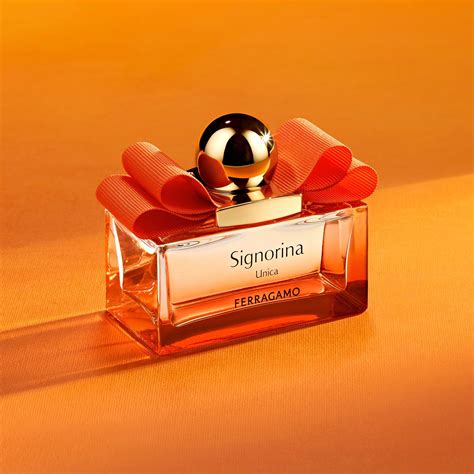 Signorina Unica Eau De Parfum • 100g