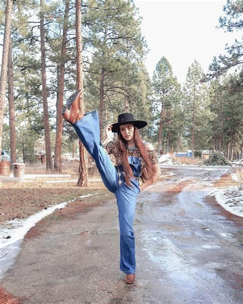 𝚃𝙰𝚁𝙰 ☆ Content Creator on Instagram: “Kick rocks cowboy. I'm jumping ...