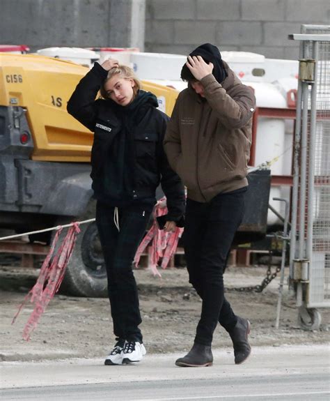 Hailey Baldwin and Shawn Mendes in Toronto 12/21/2017 • CelebMafia
