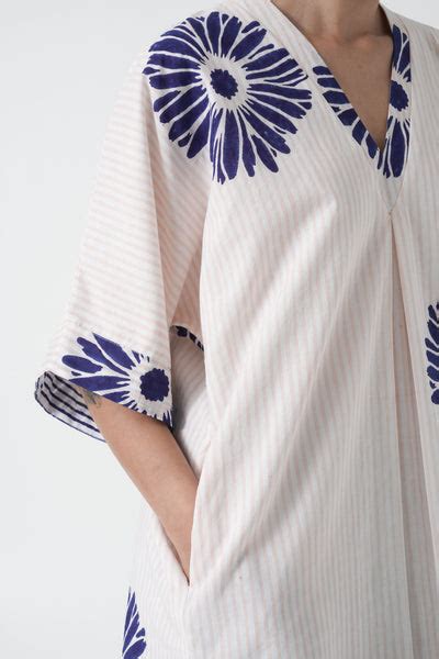 Ease Tunic - Blue – The Kaatn Trail