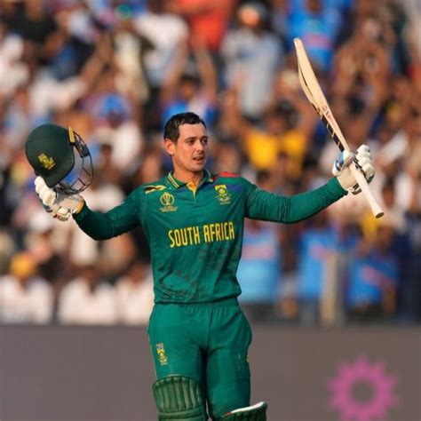 Top 5 cricketers to make retirement U-turn