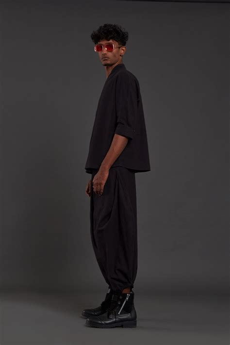 Black Baggy Pants – Mati