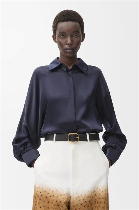 Rounded soft belt in classic calfskin Black - LOEWE Europe official website