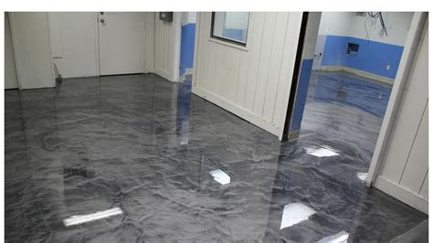 The 6 Best Flooring Types for Dogs & Which to Avoid