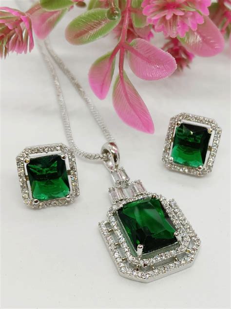 Emerald Green CZ Pendant Studs Set with Chain – Arzzbyfarha