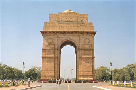 About India Gate | History Of India Gate | Trendslr