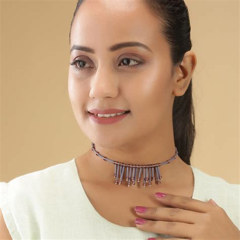 Know How to Choose The Right Necklace For Your Neckline – IshqME