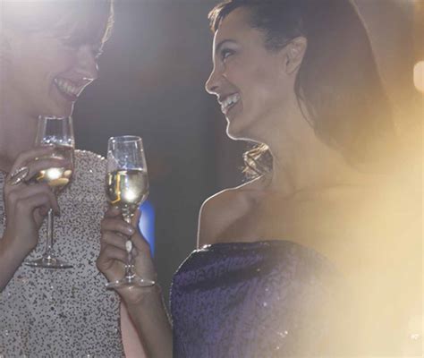 Embassy ONE - Central Plaza