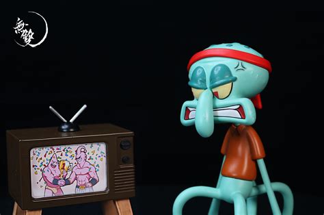 Spongebob Working Out