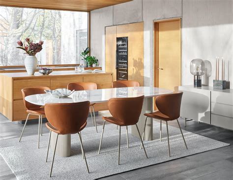 Dining table & chairs | Shop designs | BoConcept