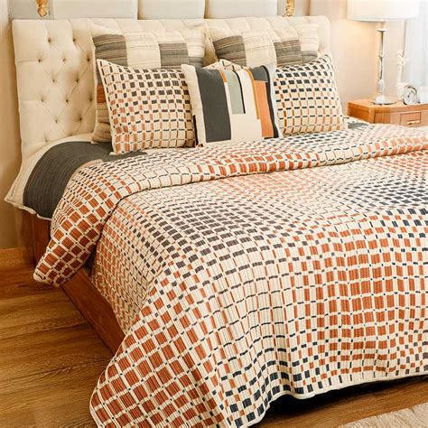 Quentin Printed Bedspread With Sham Set – Home4u