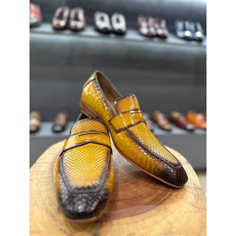 Yellow Mirror Glossed Patina Python Detail Penny Loafers – FELLMONGER