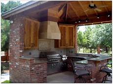 Small Outdoor Kitchen Plans by Outdoor Kitchen Plans Constructed Freshly In Backyard Small Outdoor Kitchen Plans
