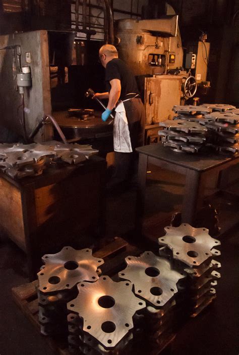 Small Grinding Machine 的图像结果