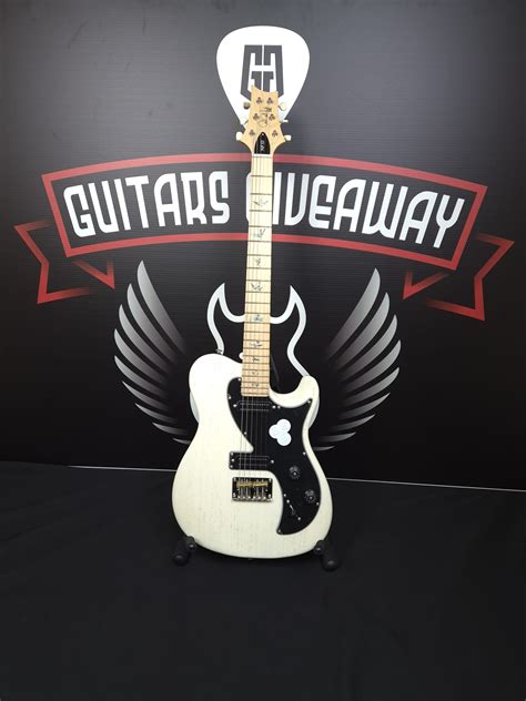 NEW PRS SE NF53 IN WHITE DOG HAIR - Guitars Giveaway