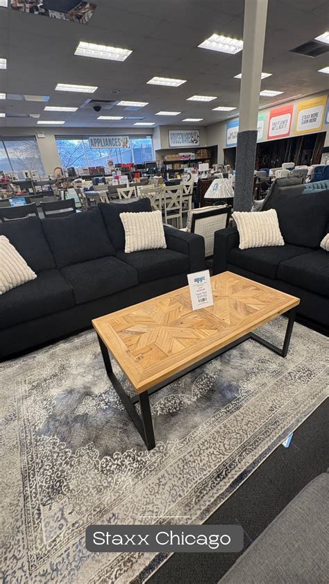 Staxx The Closeout Hub Chicago