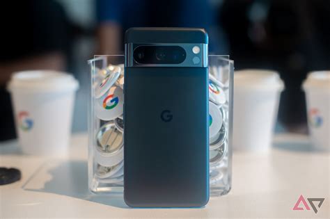 Google needs to prove it can do hardware right with the Pixel 8