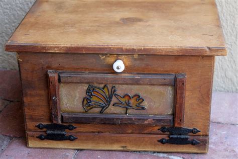 Vintage Wooden Bread Box | Kitchen Storage