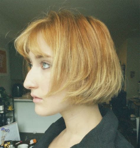 french girl bob in 2024 | Big nose beauty, Straight nose, Short hair styles