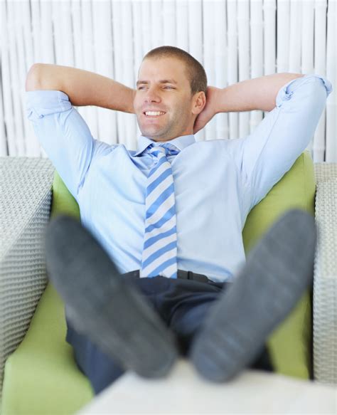 Lean Back 的图像结果