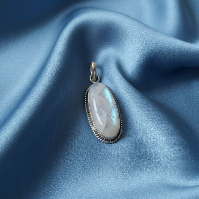 Moonstone Pendant in 925 Sterling Silver – New Beginnings • Feminine E ...