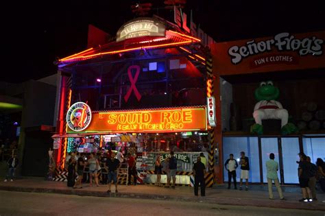 El Squid Roe PA System turns Red Fatale with L-Acoustics