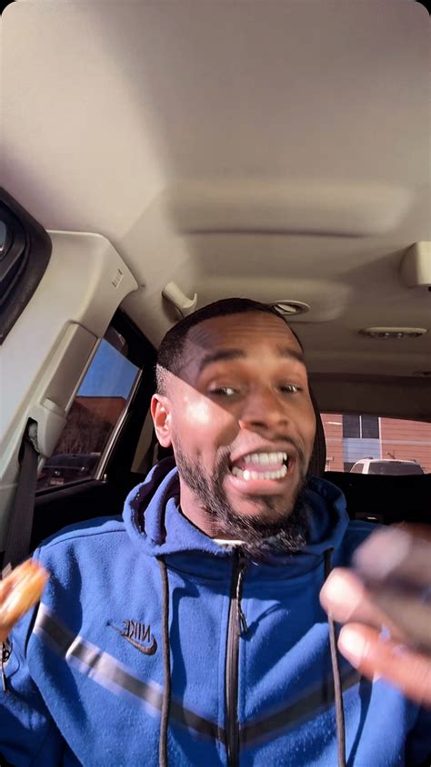 Deshawn Harris | To have on a 3 piece suit going to the gym is Wild. 🤦🏽‍♂️😂 #instagood # ...